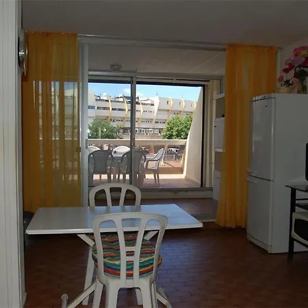 Studio Heliopolis E74 아파트 아그